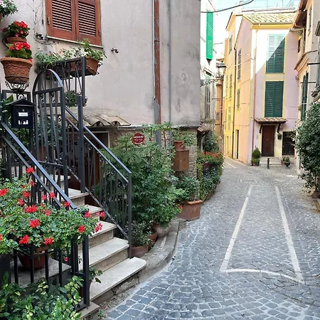 Hotel Diffuso Specchio Di Diana 3*